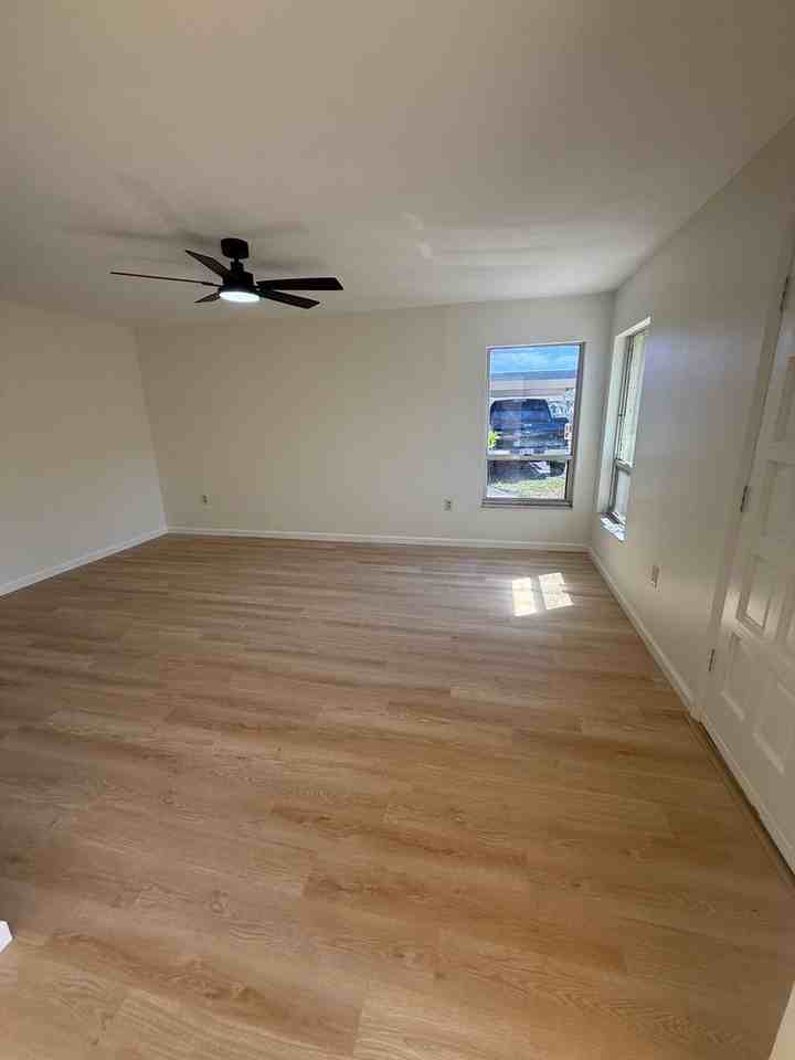 2914 29th Ave W - Photo 7 of 24