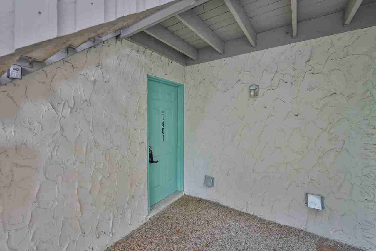 11502 7th Ln N #1401 - Photo 4 of 37