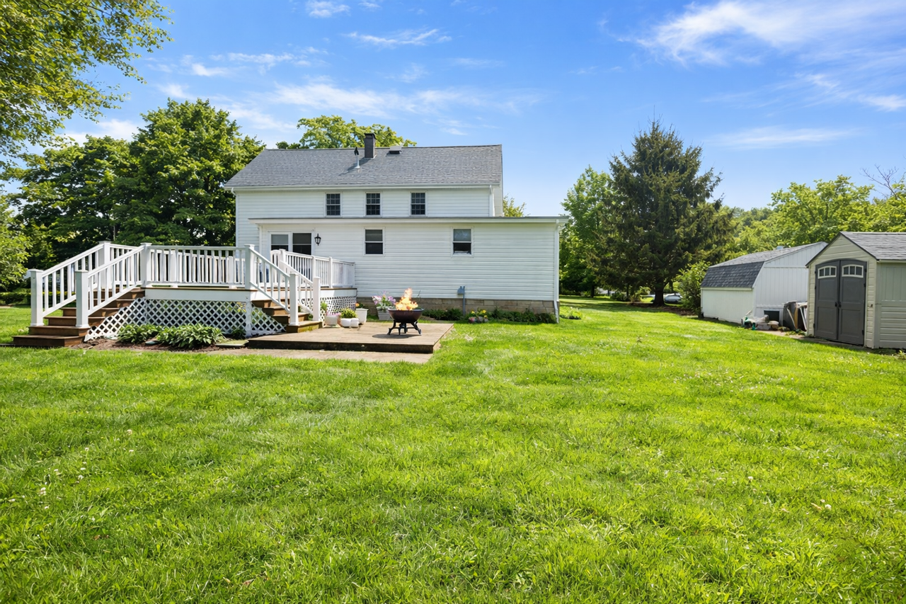 14 Wheelwright Rd - Photo 3 of 3