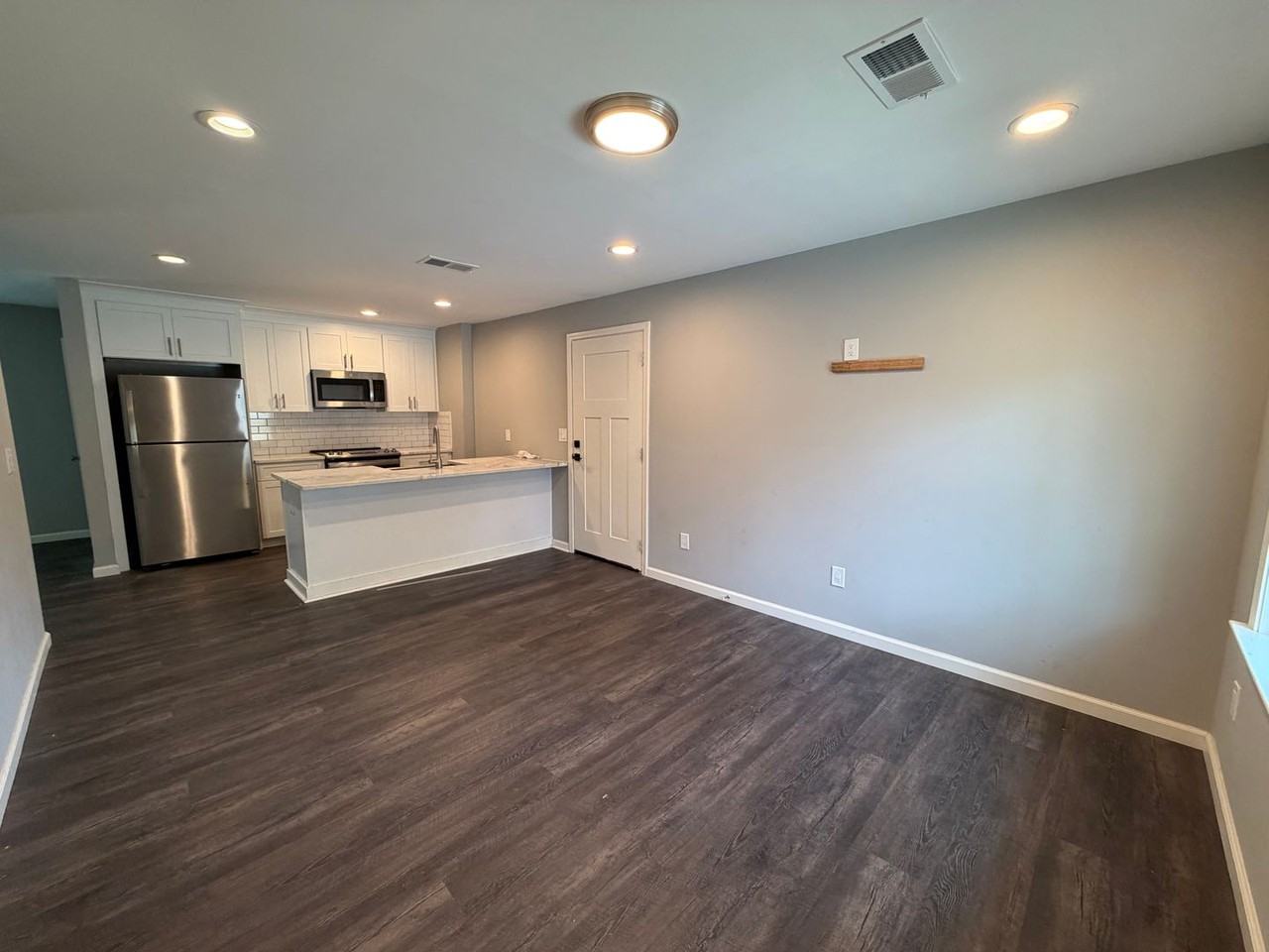 32 Lovers Ln Ne - Photo 2 of 31