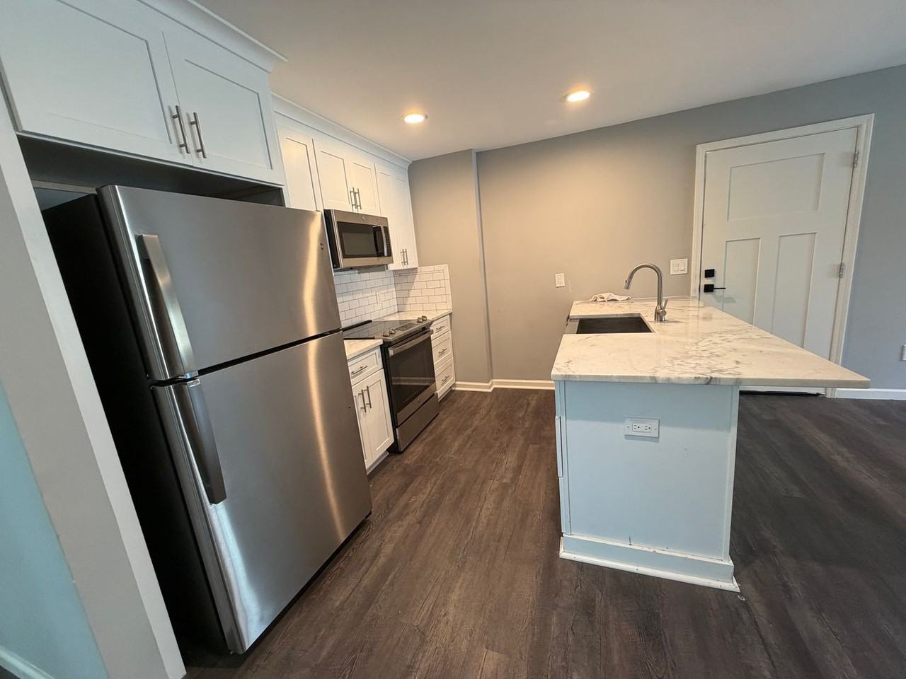 32 Lovers Ln Ne - Photo 6 of 31