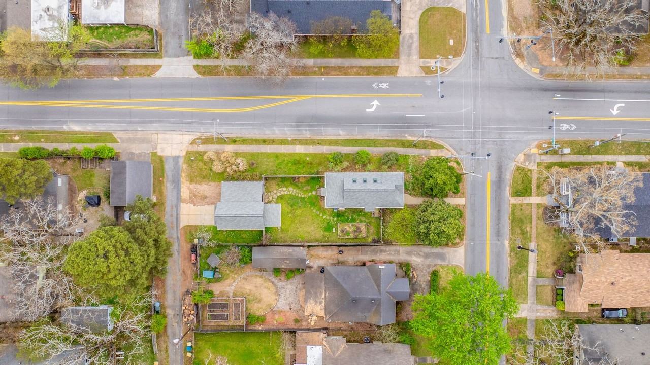 5100 Lee Ave - Photo 2 of 34