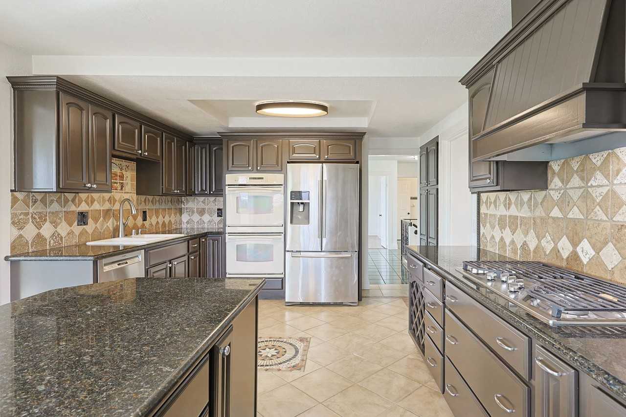 4401 Date Ave - Photo 5 of 45