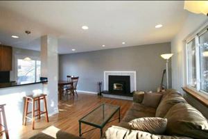 featured image of 4605 Moorhead Ave