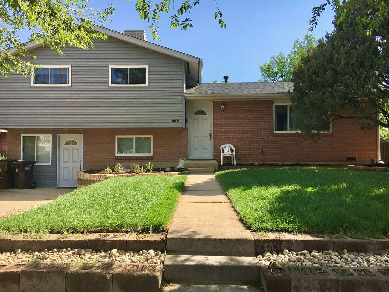 4605 Moorhead Ave - Photo 4 of 6