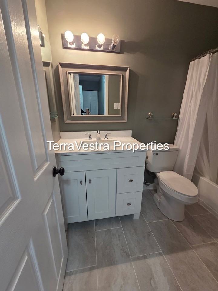 628 Jaeger Ct - Photo 5 of 30