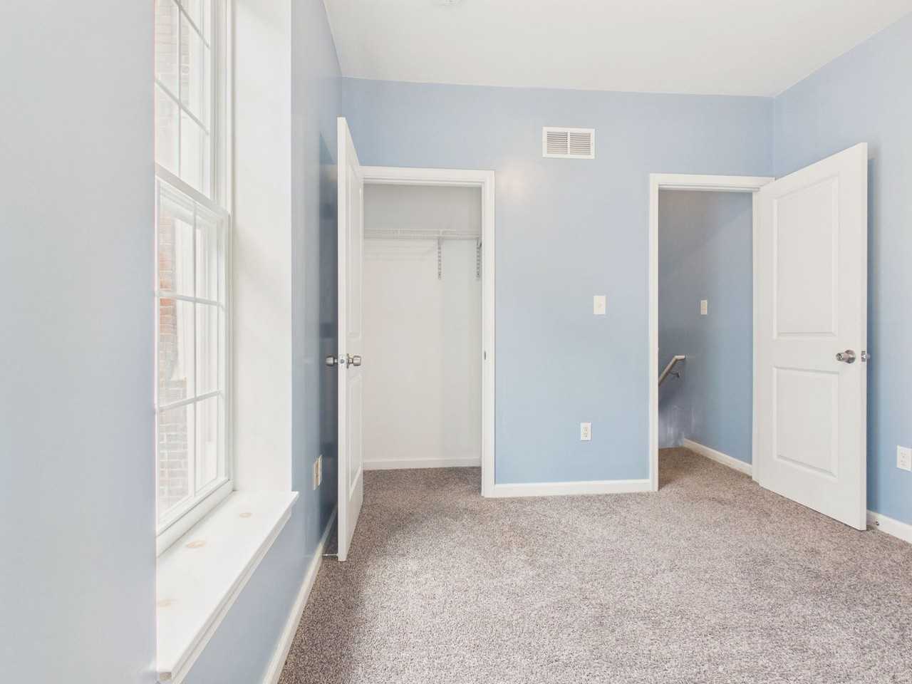 1207 Market St - Photo 7 of 22