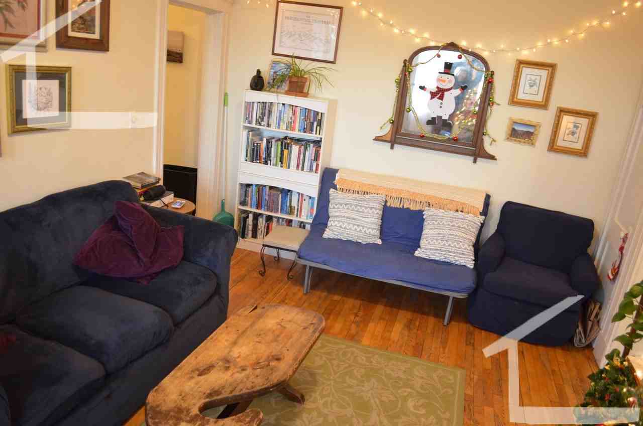 28 Quint Ave - Photo 2 of 9
