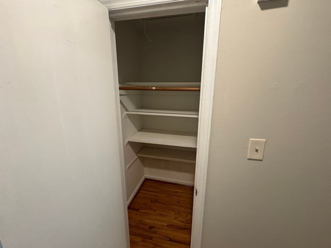 3436 Washburn Ave - Photo 7 of 9