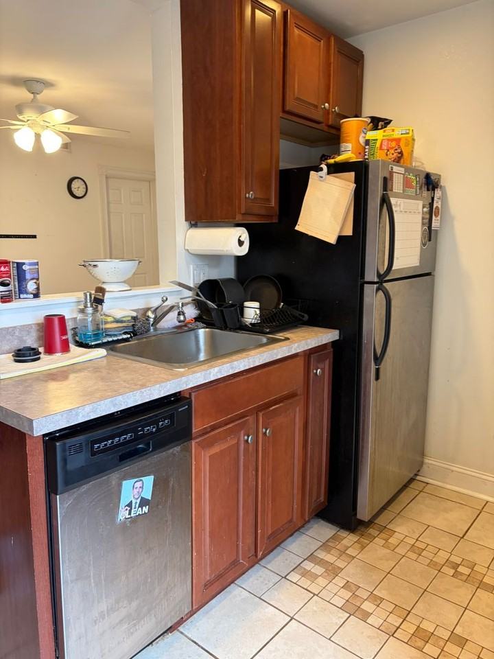 307 Pine St - Photo 5 of 22