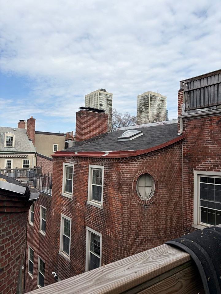 307 Pine St - Photo 6 of 22