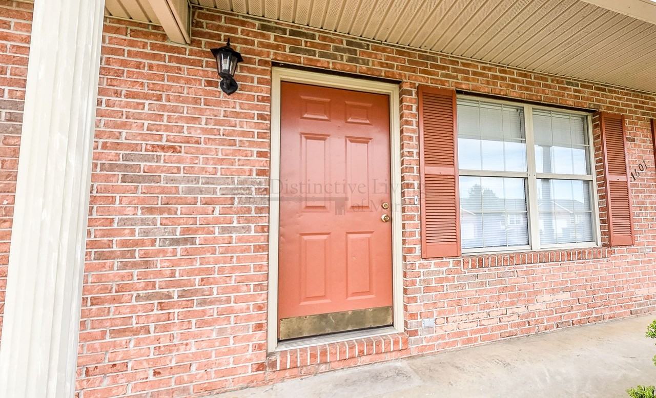 1607A Bourland Ln - Photo 2 of 29