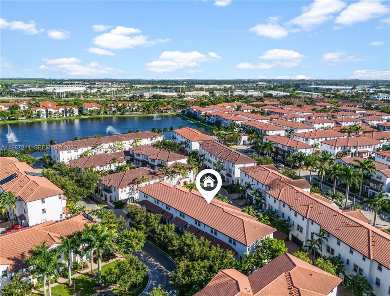 2559 Sw 119th Ter - Photo 5 of 32