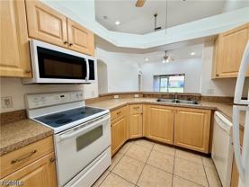 527 Ne 24th Pl - Photo 1 of 1