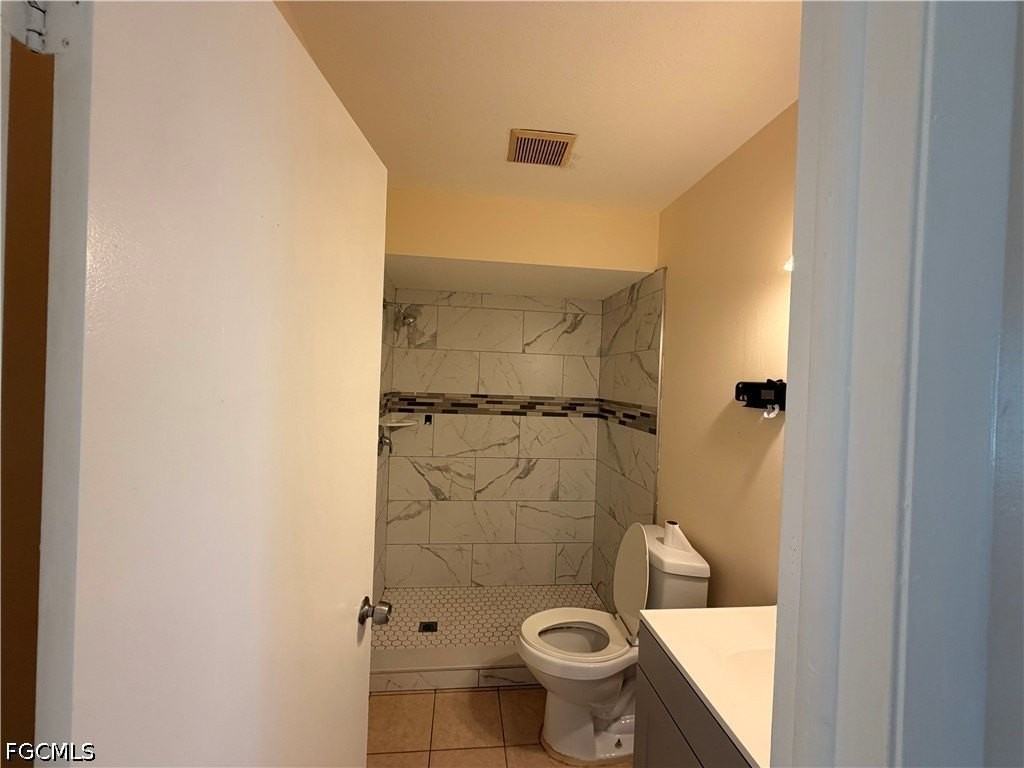 1212 Se 2nd Pl - Photo 7 of 9
