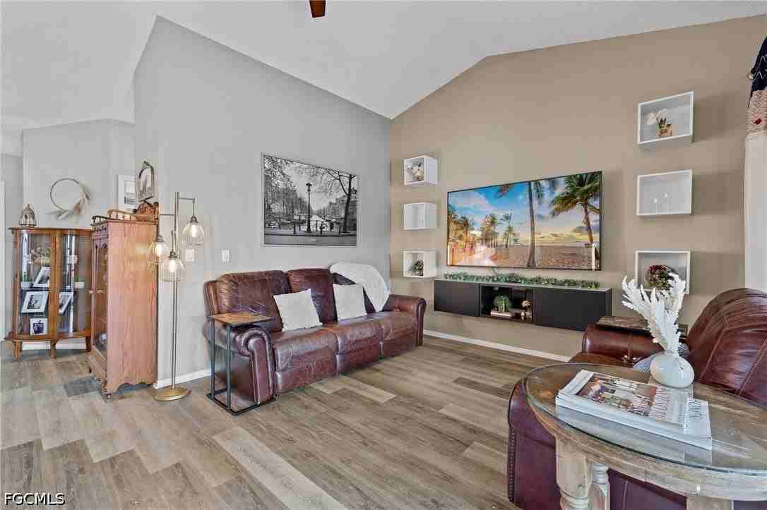 9597 Halyards Ct Unit 22 - Photo 5 of 25