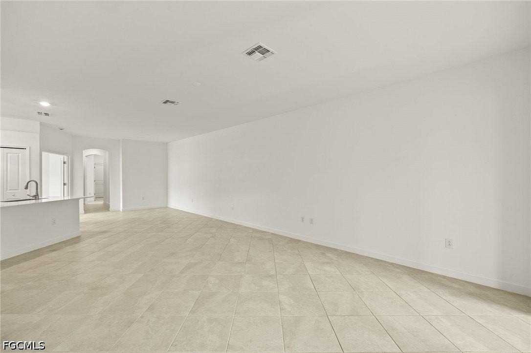 9077 Leatherwood Loop - Photo 5 of 29