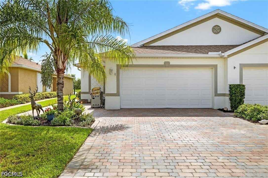 20038 Fiddlewood Ave - Photo 2 of 30