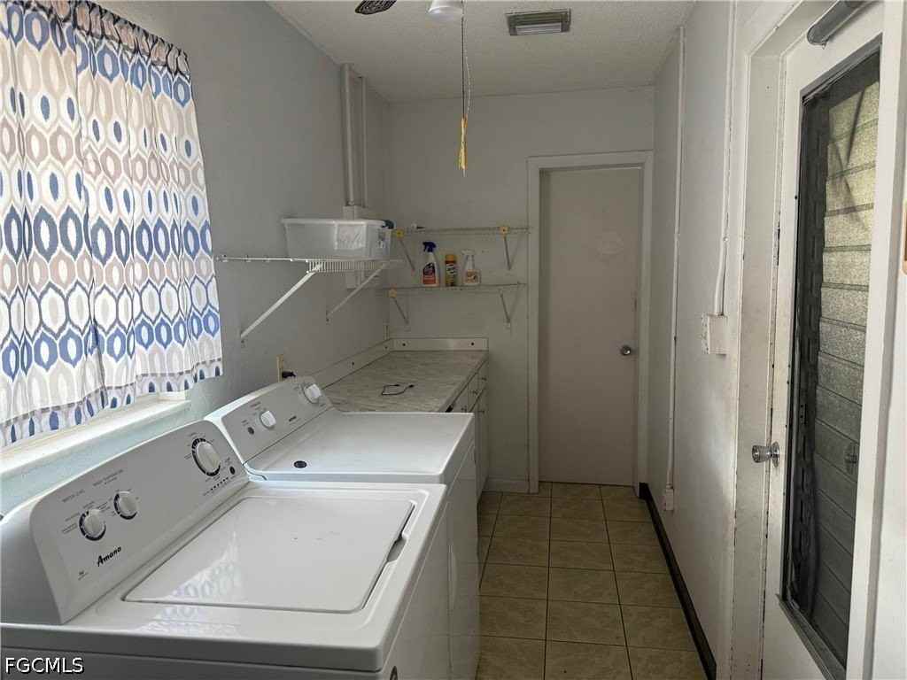 212 Davis Rd - Photo 5 of 16