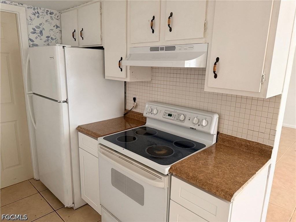 434 Muskegon Ave - Photo 4 of 10