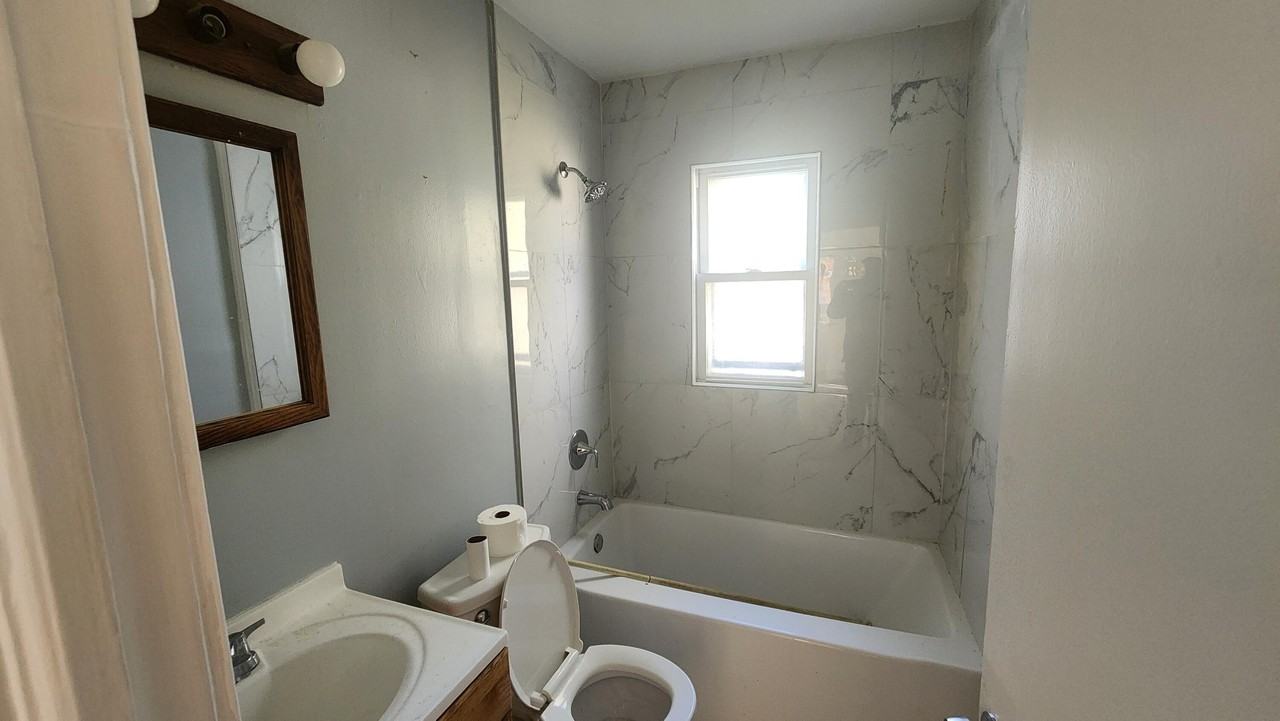 6120 Marvin St - Photo 6 of 14