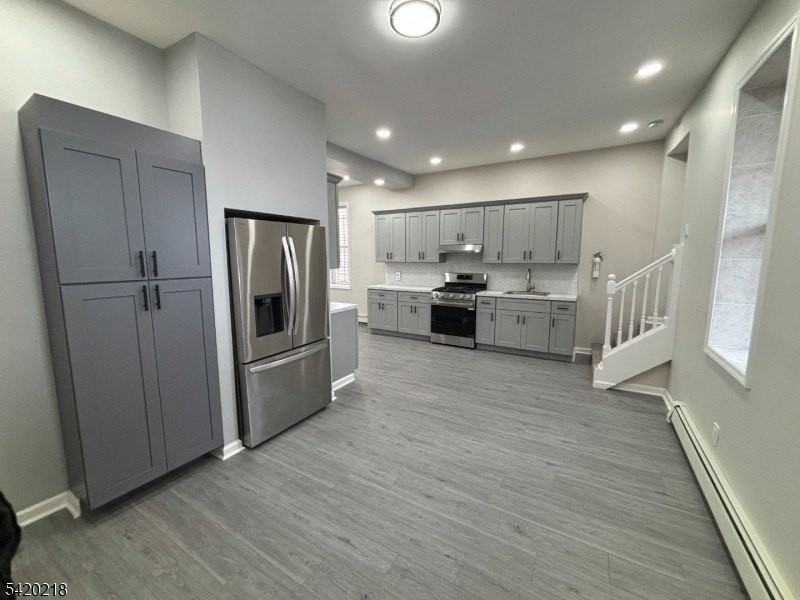 127 Fulton St - Photo 4 of 21