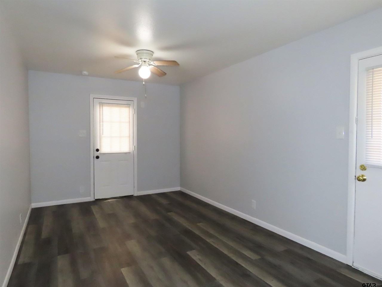 2022 S Boldt Ave - Photo 7 of 26