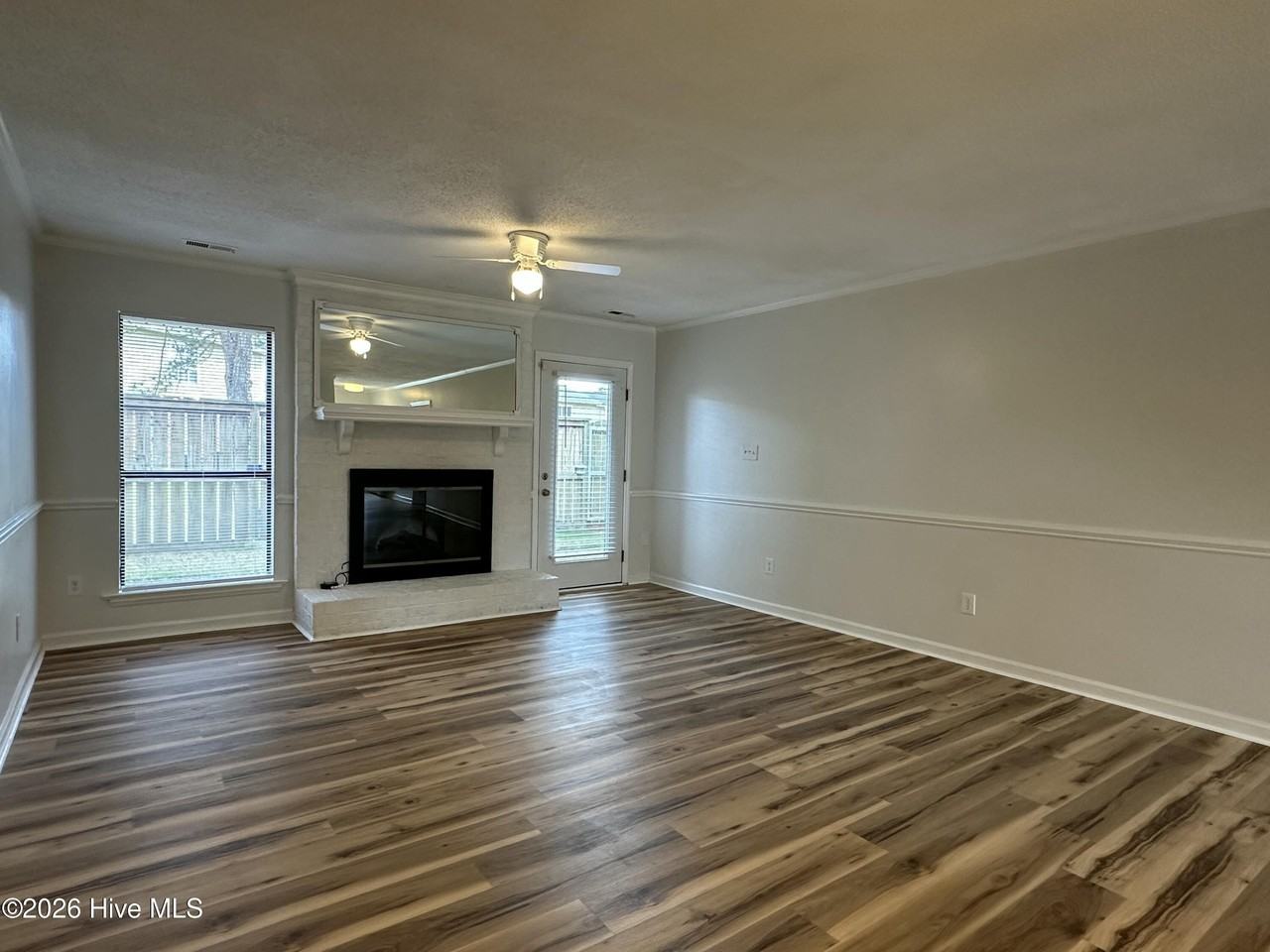 50 Upton Ct - Photo 7 of 28