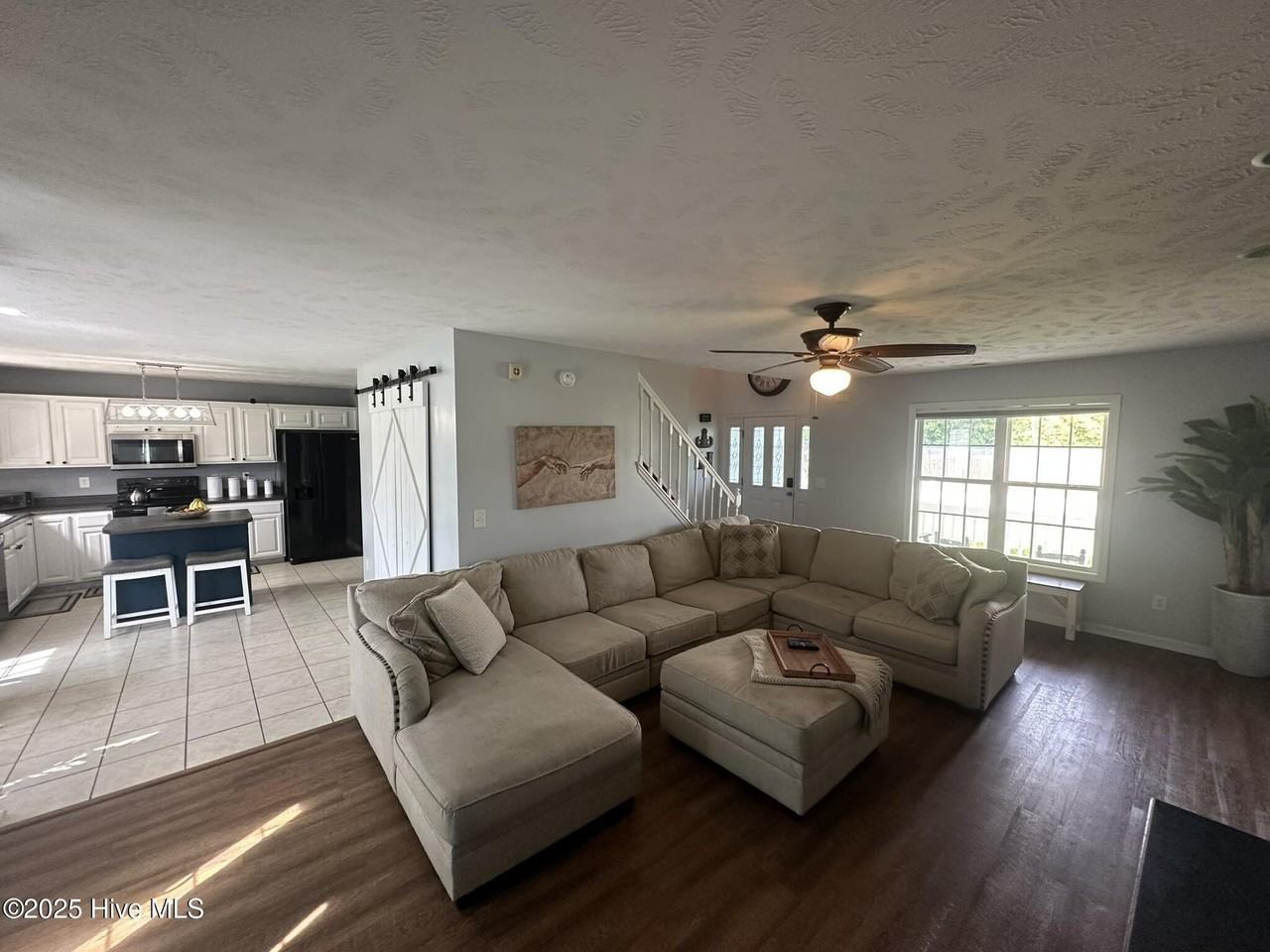 103 Louie Ln - Photo 4 of 13