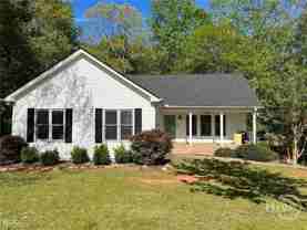 202 Concord Dr - Photo 1 of 1