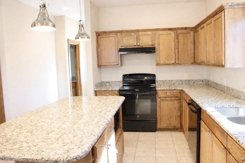 701 Bushwhack Rd - Photo 3 of 31