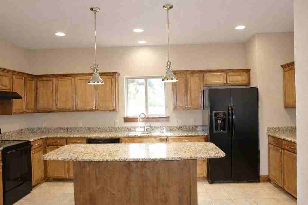 701 Bushwhack Rd - Photo 4 of 31