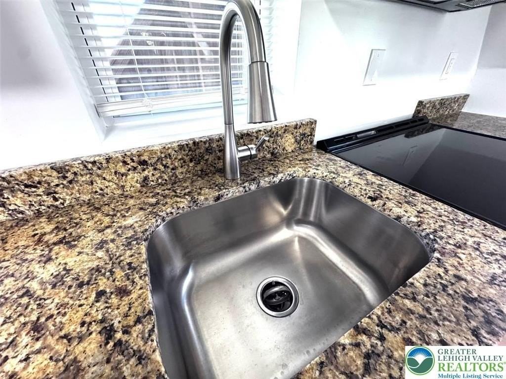 8th St - Photo 6 of 28