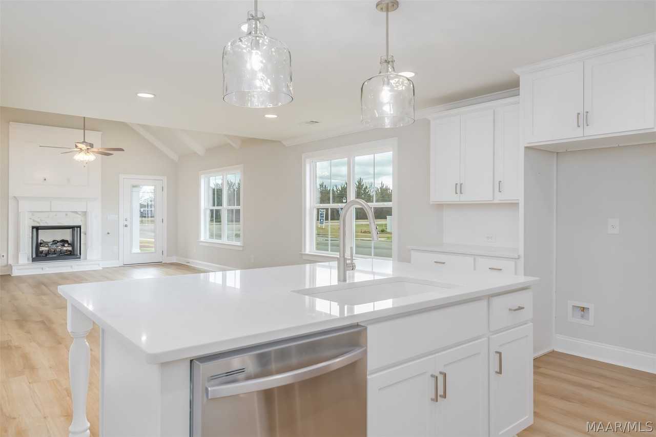 9300 Charley Ln - Photo 5 of 17