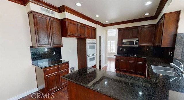 17669 Hever Cir - Photo 7 of 8