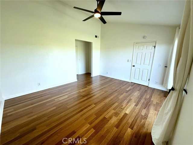 24335 Park Place Dr - Photo 2 of 8
