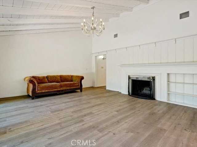 5224 Woodlake Ave - Photo 3 of 8