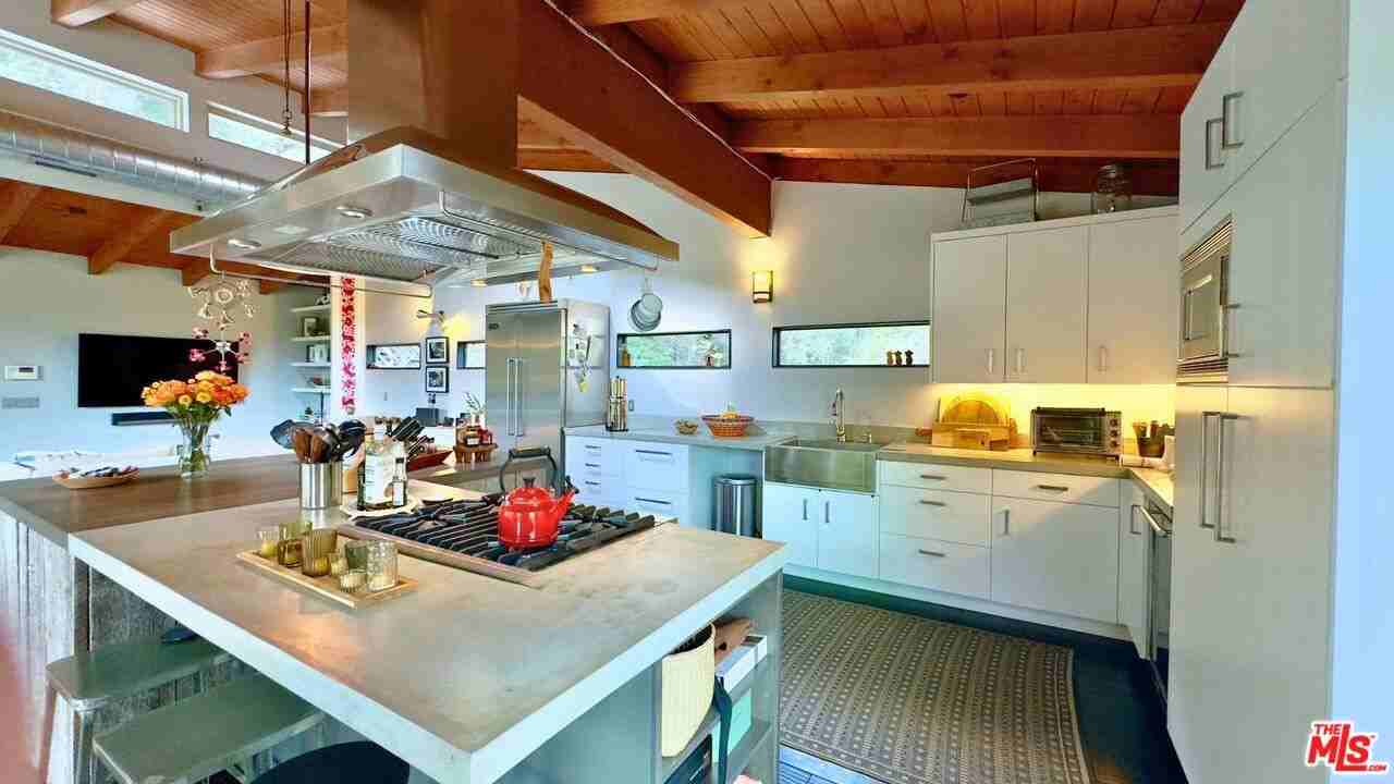 19562 Cave Way - Photo 6 of 8