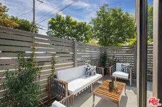 535 Beloit Ave - Photo 6 of 8