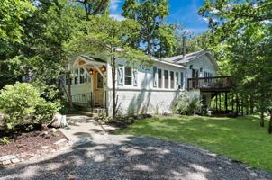 featured image of 543 Oakwood Trl