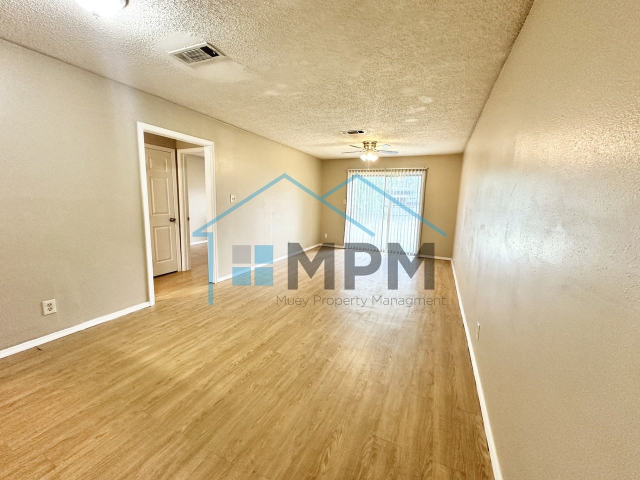 145 Jennifer Ln #30 - Photo 2 of 8