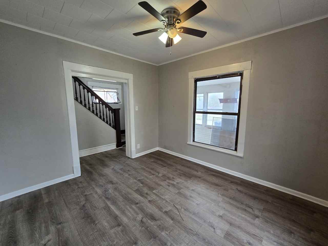 214 Edwards St #1 - Photo 3 of 32