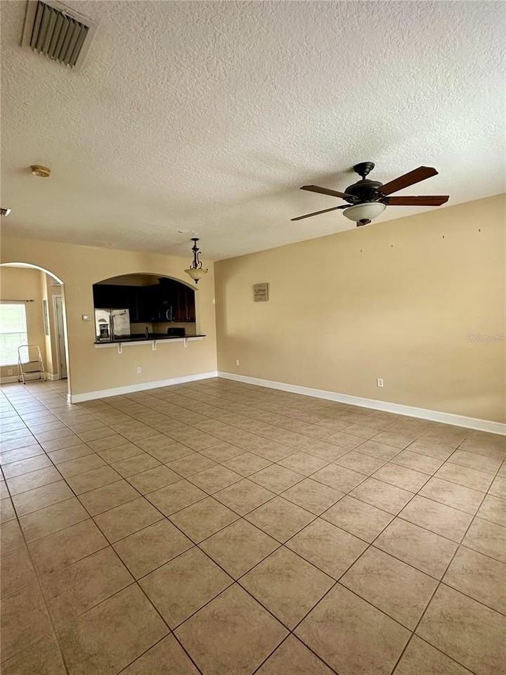 14171 Stilton St - Photo 3 of 17