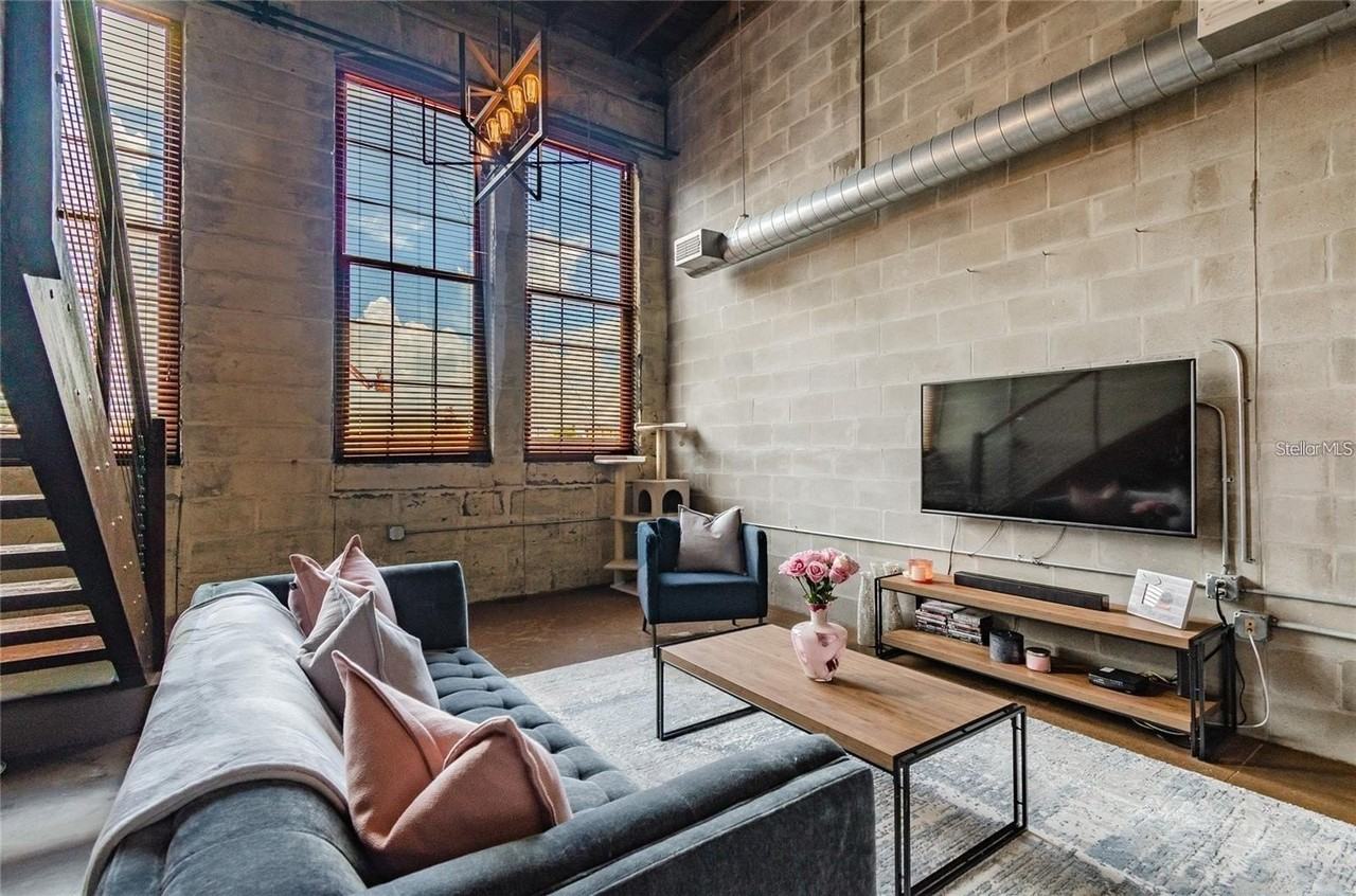 2001 E 2nd Ave #20 - Photo 6 of 28