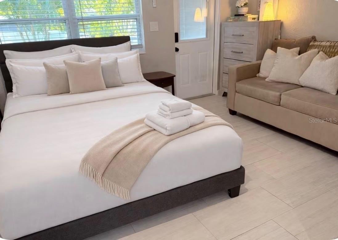 1214 Bay Pine Blvd #B - Photo 2 of 15