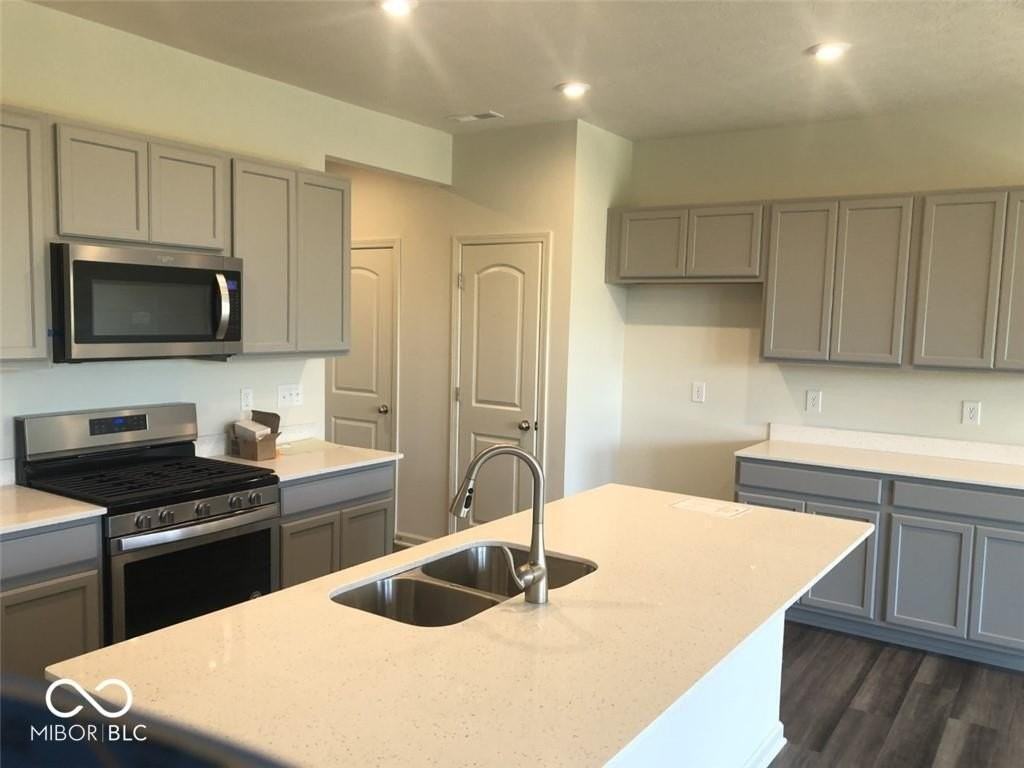 14142 Bay Willow Dr - Photo 7 of 24