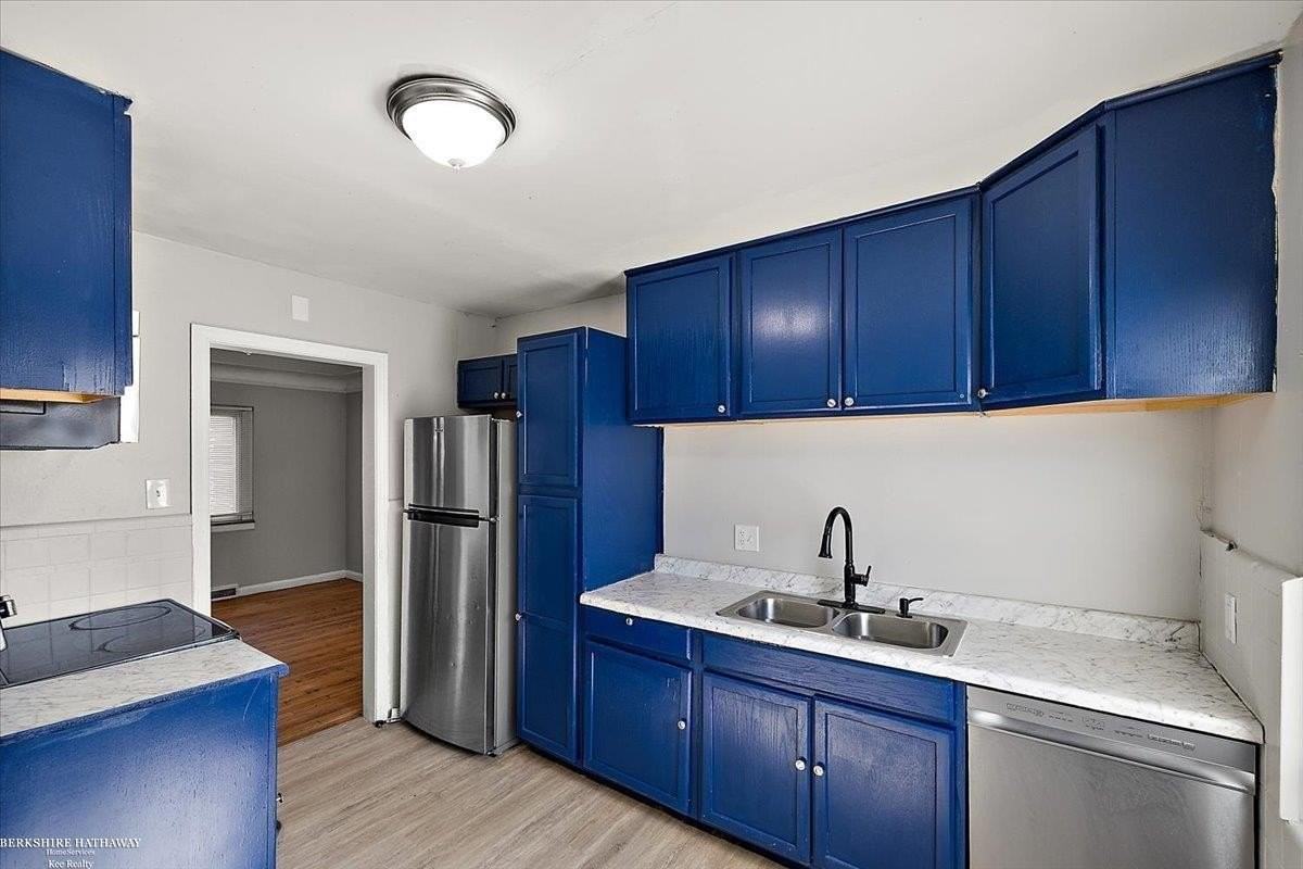 10500 Somerset Ave - Photo 6 of 25