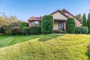 32 Meadow Wood Dr - Photo 1 of 1