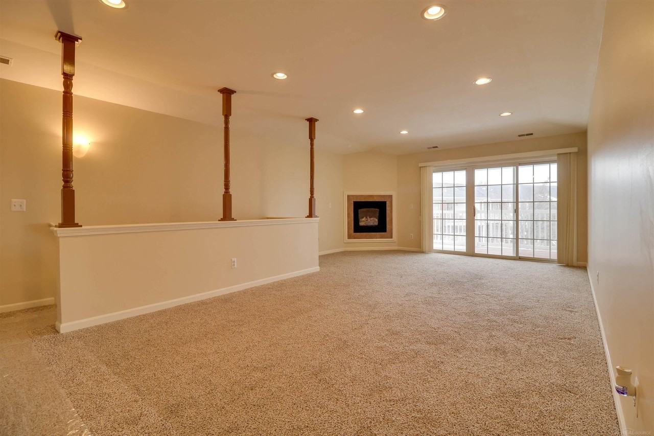 14602 Moravian Manor Cir - Photo 3 of 19