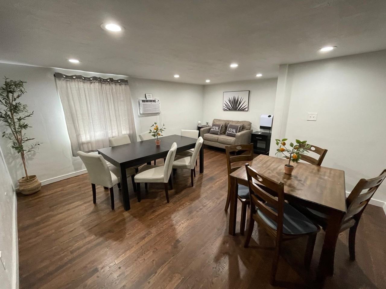 W 38th Ave - Photo 5 of 11